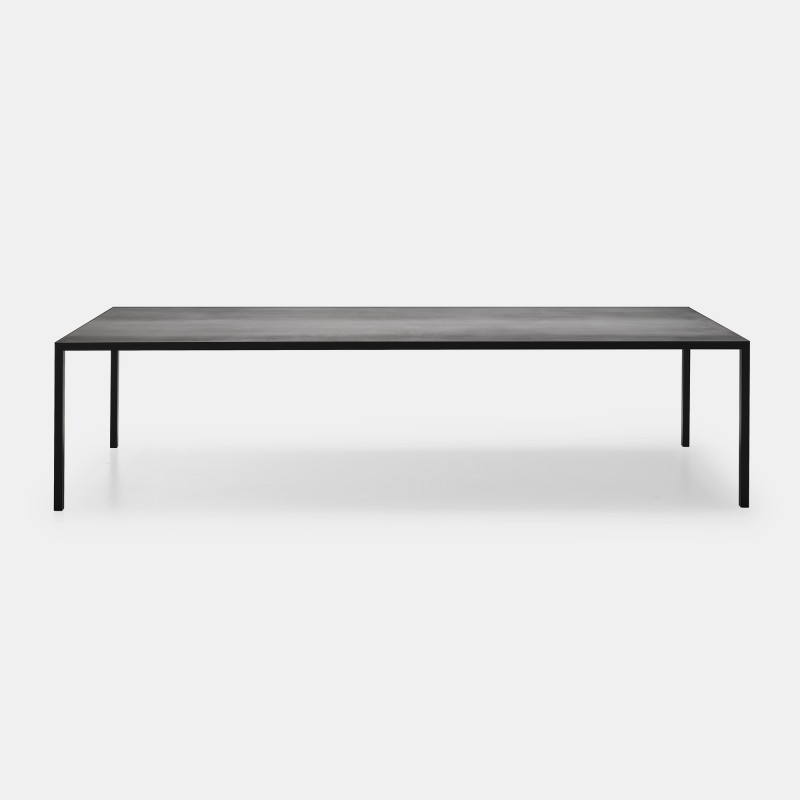 Lim 3.0. Lightweight, thin table with a unique design. MDF Italia.